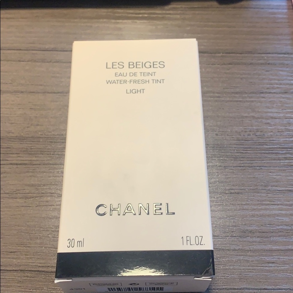 Chanel water fresh tint